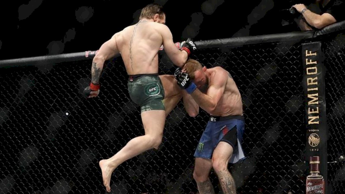Hanya 40 Detik, McGregor Patahkan Tulang Hidung Cerrone di UFC 246