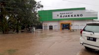 Tiga Dusun di Barru Terdampak Banjir Parah, Warga Terjebak