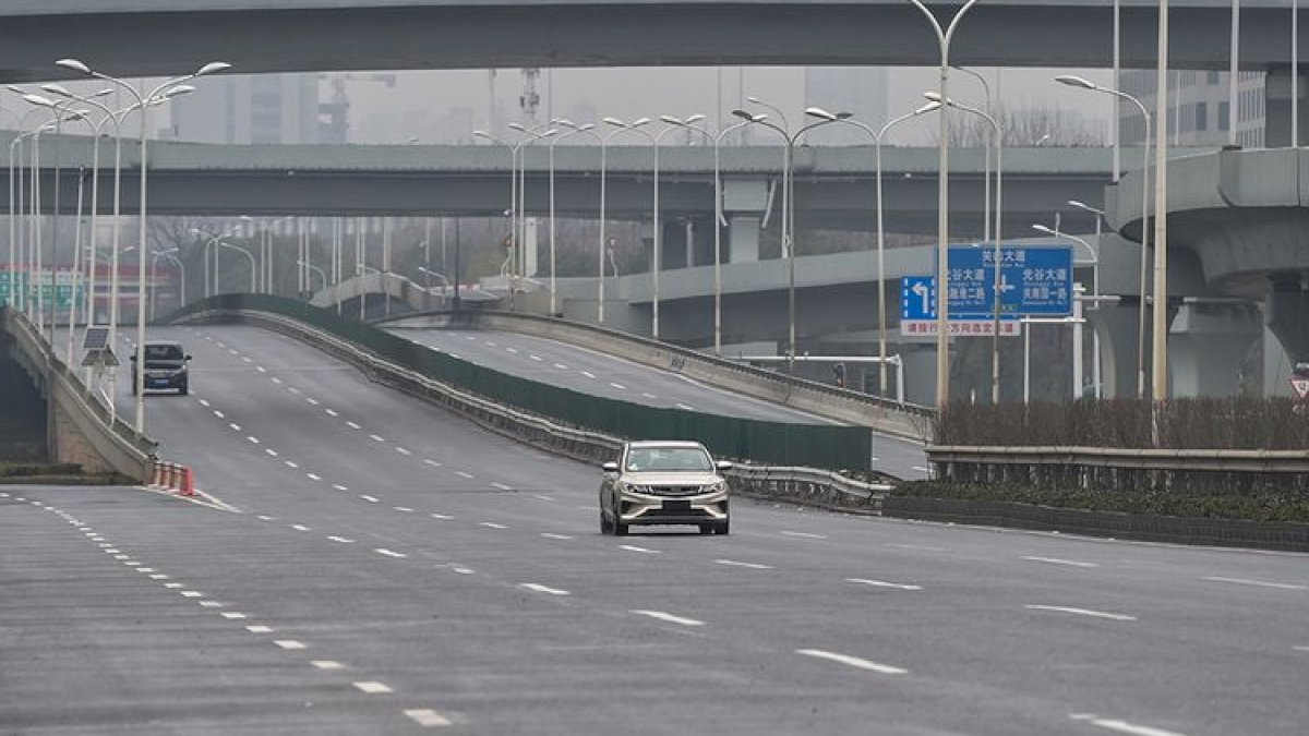 Beli Logistik, Kemenlu Beri Bantuan Uang ke Mahasiswa RI di China