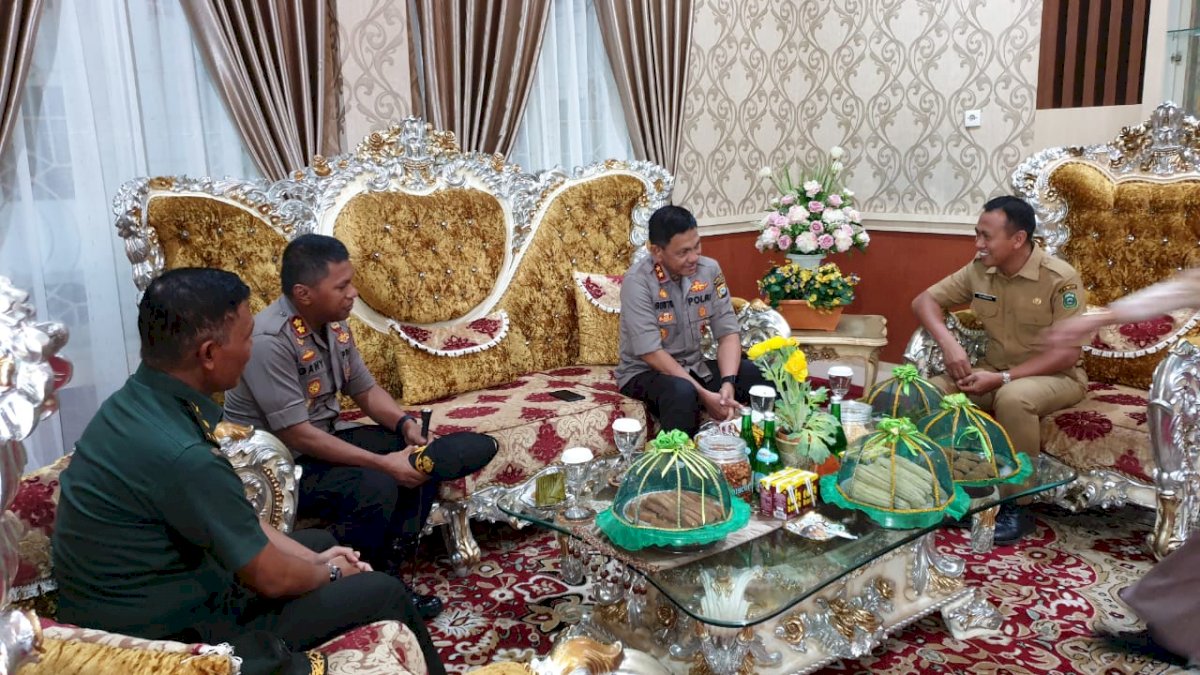 Kunjungi Takalar, Kapolda Sulsel Ingatkan Cuaca Ekstrem