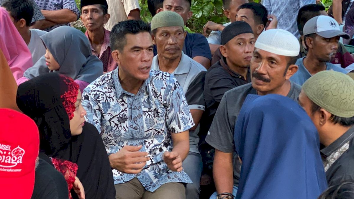 Laksanakan Perintah RMS Bagi-bagi Bantuan, Muhammad: Ini Tugas Mulia