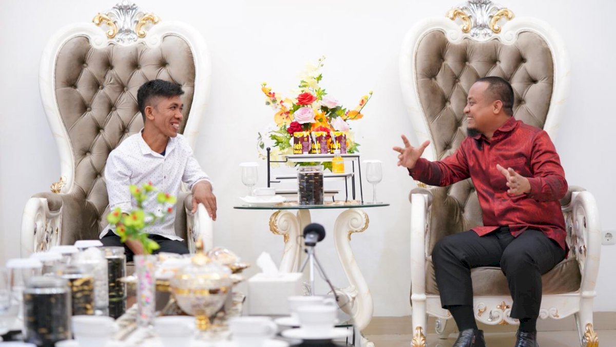 Berbekal Mesin Kawasaki Ninja, Pesawat Ciptaan Haerul Terbang Setinggi 20 Meter