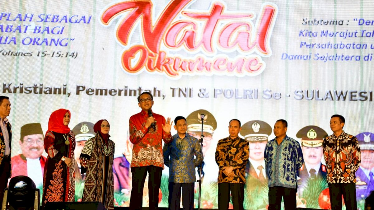 Hadiri Natal Oikumene, Nurdin Ungkap Pembangunan Infrastruktur di Lutra dan Toraja