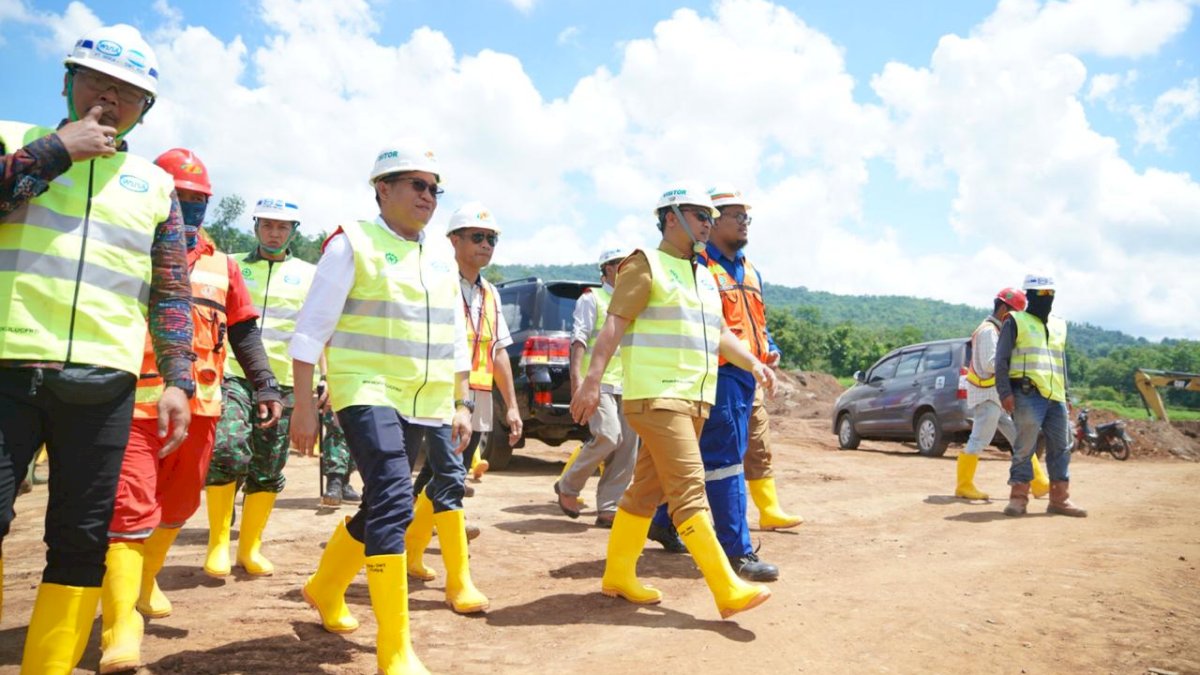 Wagub Target Bendungan Pamukkulu Tuntas 40 Persen Akhir 2020