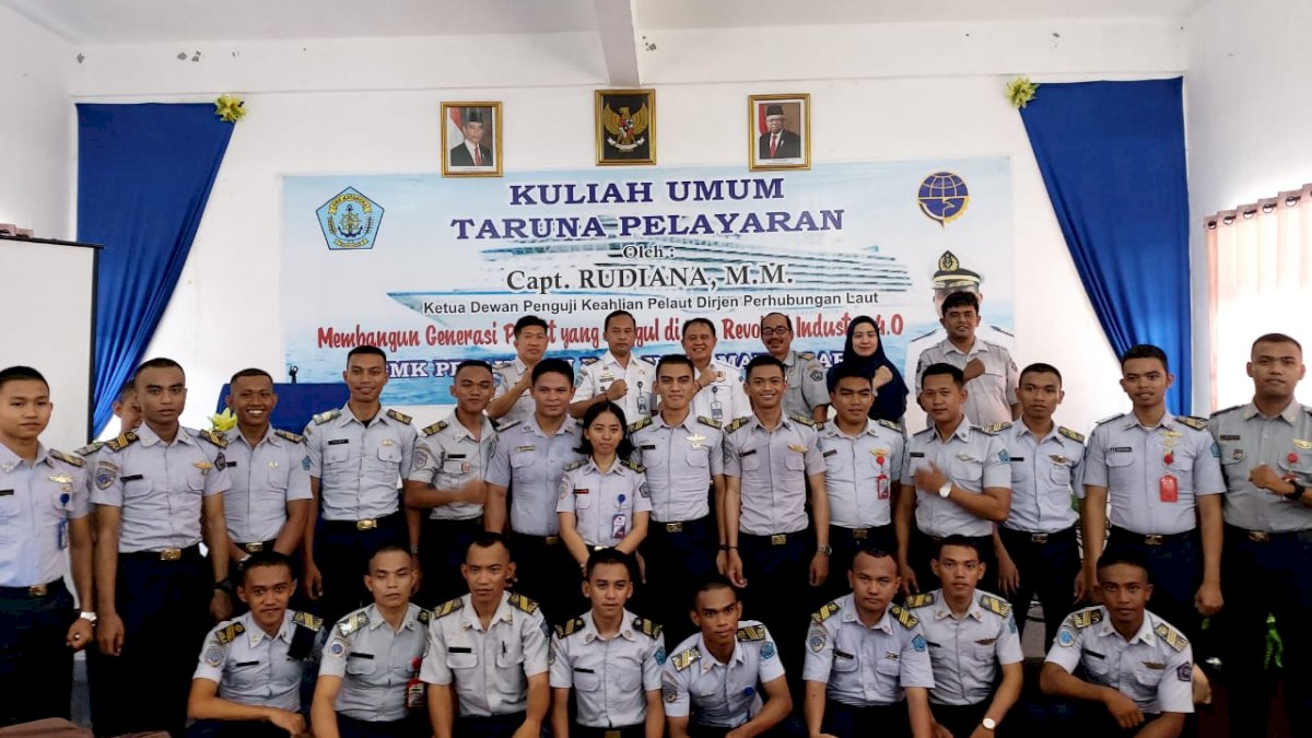 Ketua Dewan Penguji Keahlian Laut Bawa Kuliah Umum di SMK Pelayaran Katangka