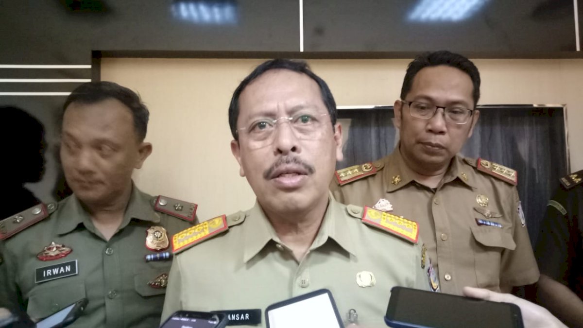 Dituding Dewan Bagi-bagi Proyek ke Keluarga, Ansar: Mana Buktinya?