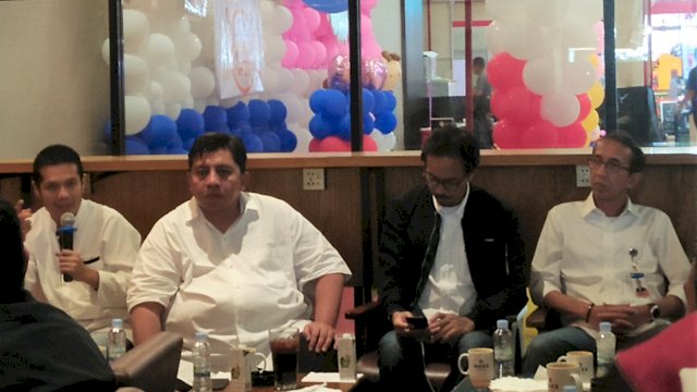Media briefing kebijakan sistem pembayaran QRIS (Quick Response Indonesia Standard) di Maxx Coffee Phinisi Poin, Makassar, Sabtu (11/1/2020). (Foto/Ist)