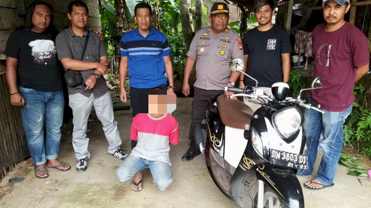Polsek Sinjai Barat Tangkap Tahanan Curanmor yang Kabur dari Sel Polres Sinjai