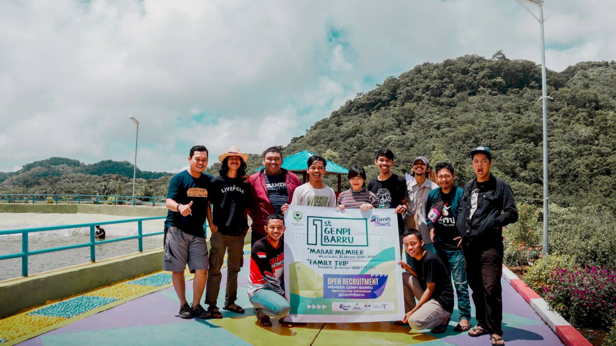 Milad Pertama, GenPI Barru Family Trip ke Embung Desa Pacceke