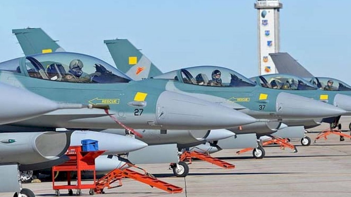 China Langgar ZEE di Natuna, TNI AU Kirim Empat Pesawat Tempur F-16