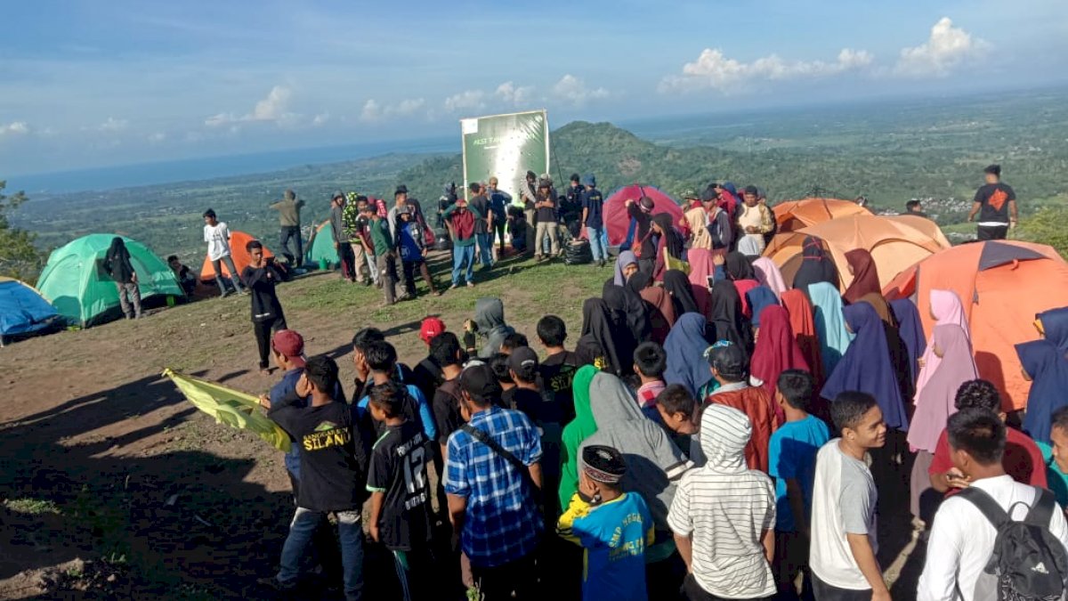 Peringati HLH, HMI Jeneponto Tanam 1000 Pohon di Gunung Karaeng Tombang