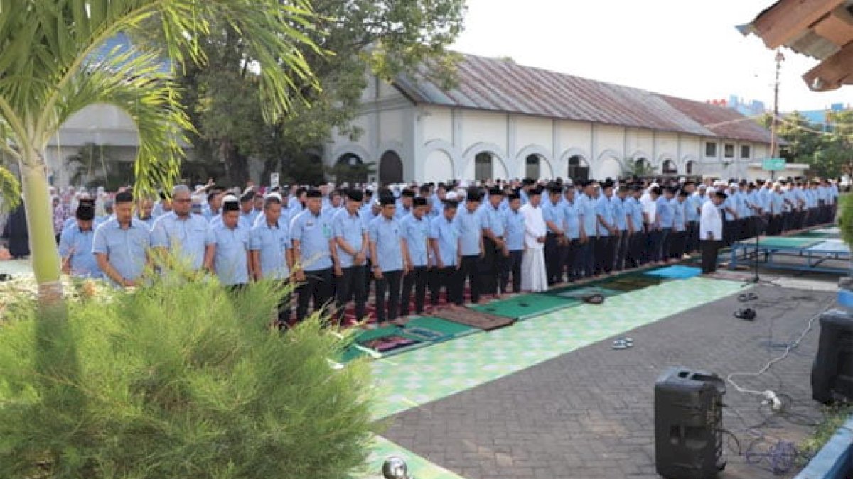 Kemarau Panjang, Pegawai Perumda Air Minum Makassar Salat Istisqa