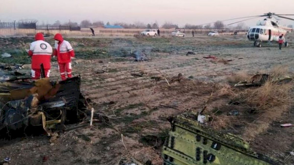 Seluruh Penumpang Pesawat Ukraina yang Jatuh di Iran Tewas
