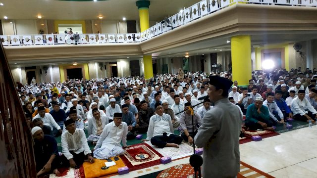 istimewa