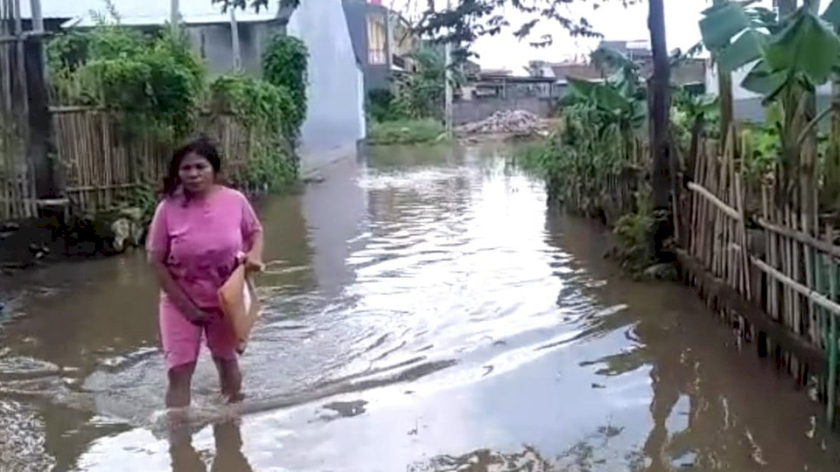 Banjir di Jalan Toa Daeng, Warga Minta Drainase Segera Diperbaiki