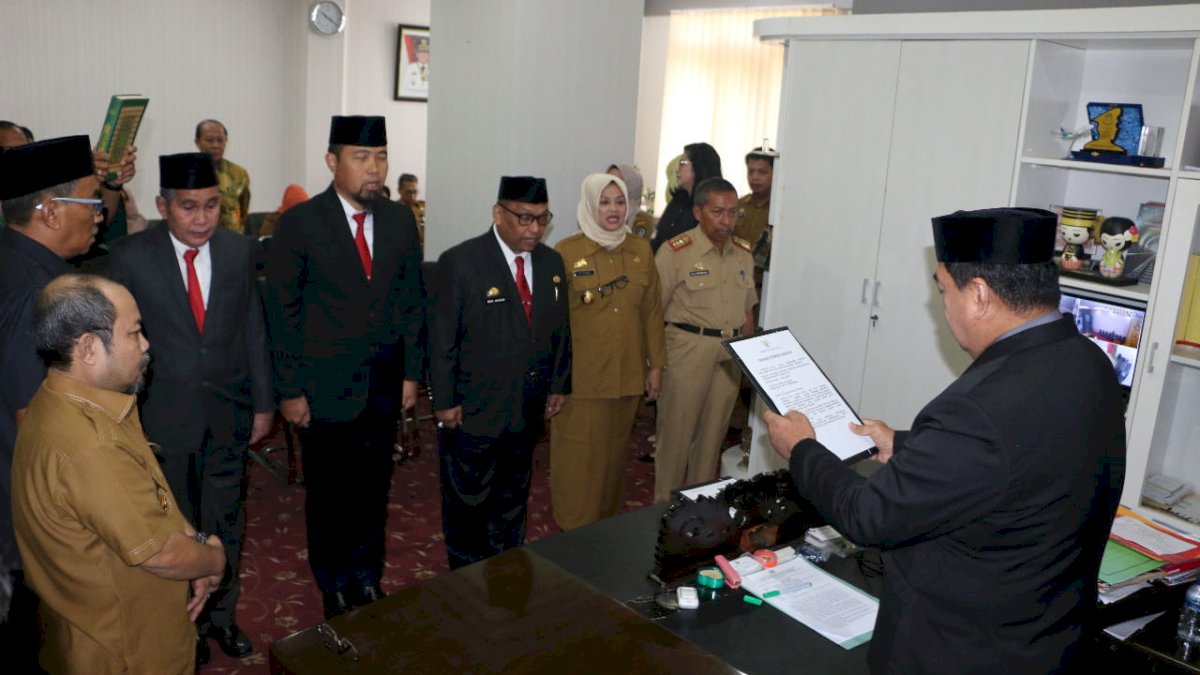 Sekprov Kukuhkan Pejabat Tinggi Pratama Lingkup Pemprov Sulsel