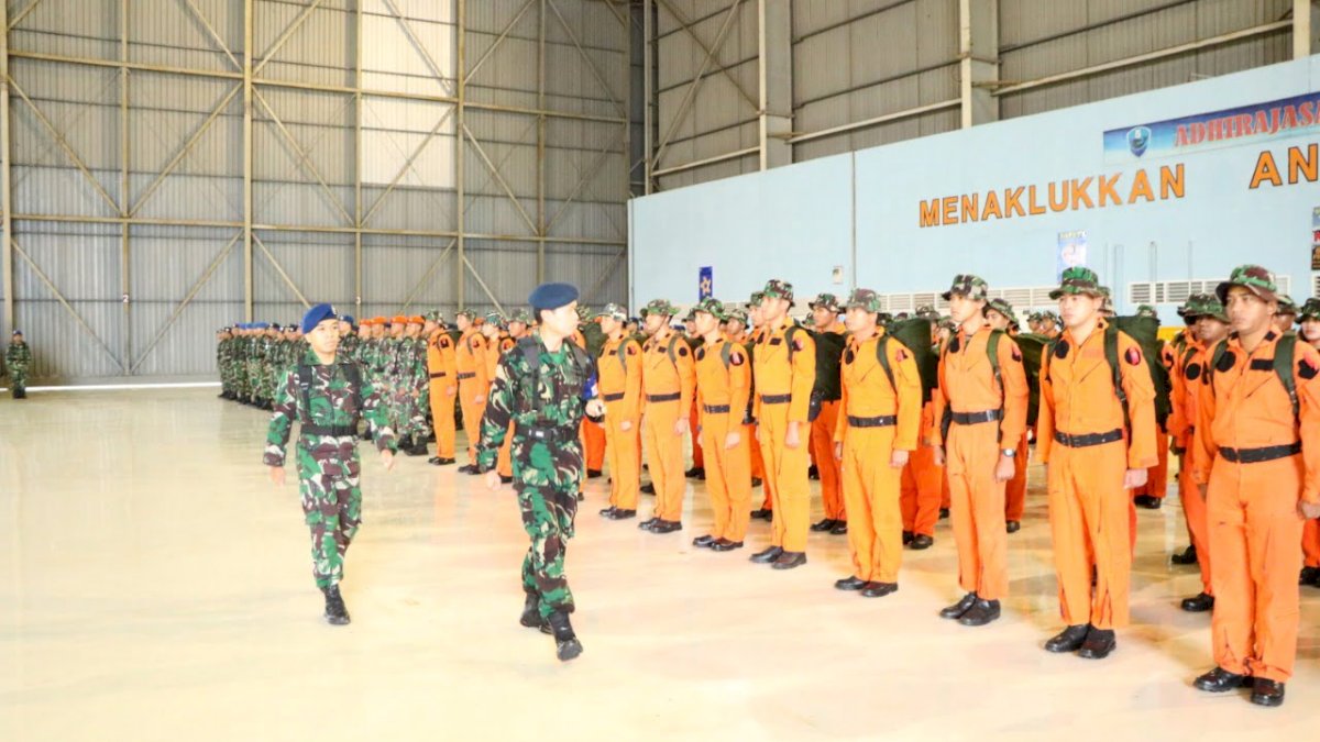 TNI AU Lanud Hasanuddin Latih Prajurit Teknik Survival Dasar