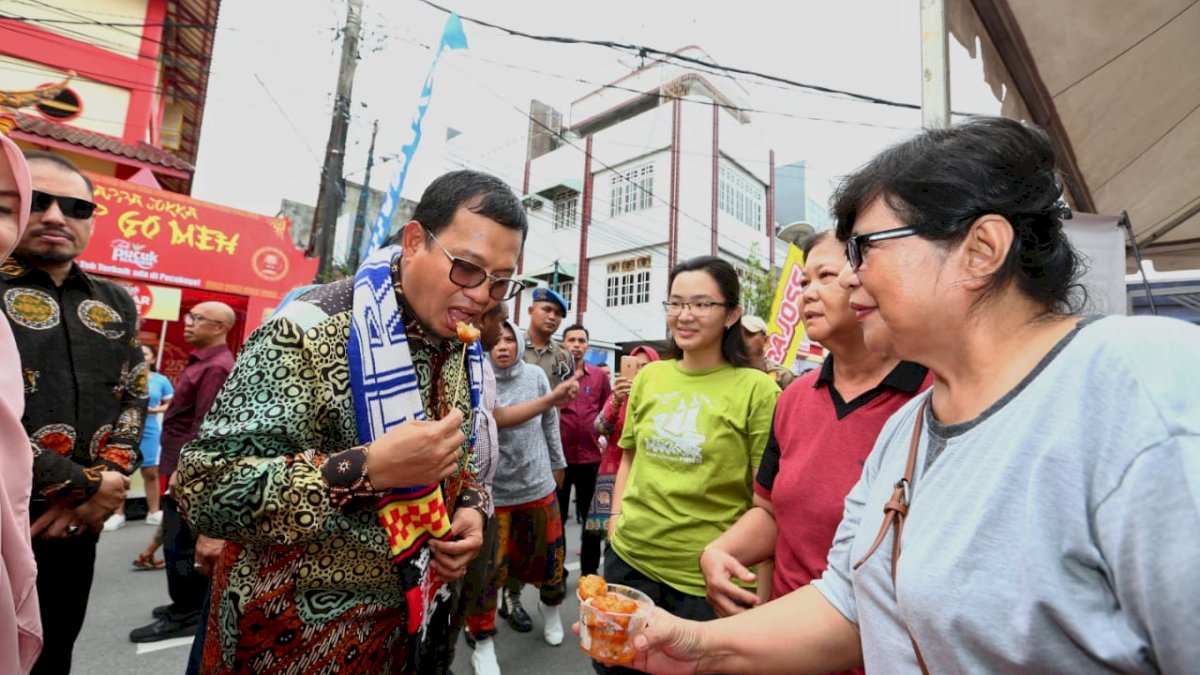 Iqbal Lepas 15 Komunitas Parade Jappa Jokka Cap Go Meh 