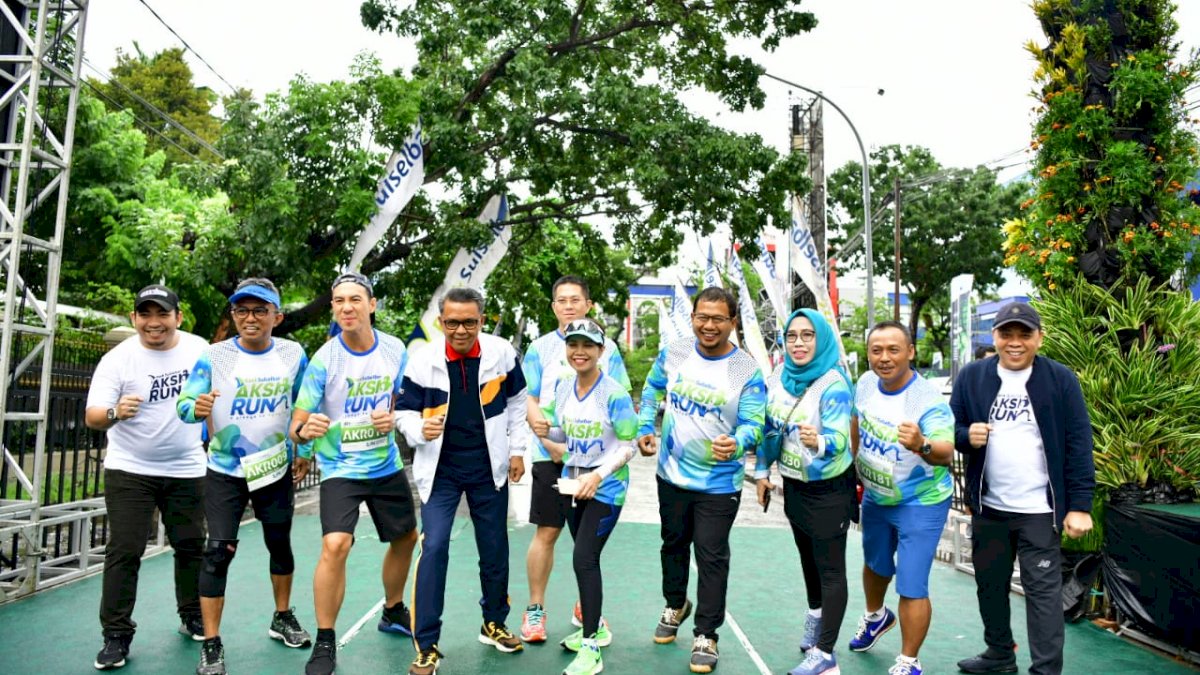 Daniel Mananta Ramaikan Aksi Run Bank Sulselbar