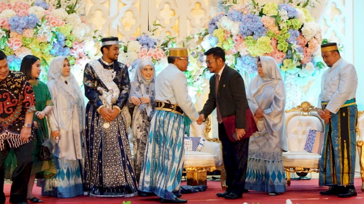 Resepsi Pernikahan Putri Wali Kota Parepare Bertabur Tokoh