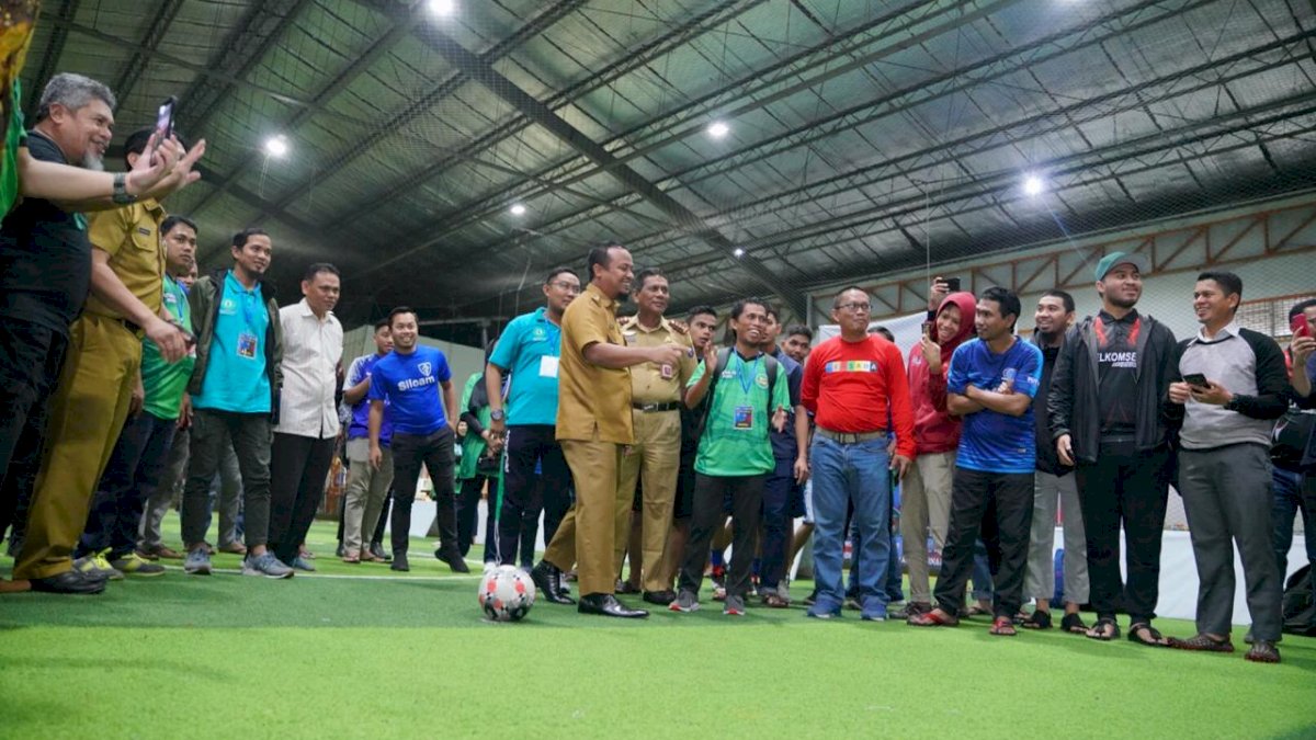 Andi Sudirman Buka Kompetisi Futsal Bulan K3 Nasional