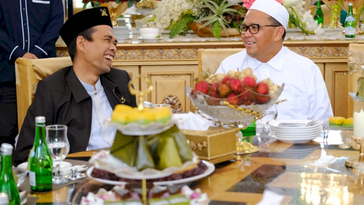 Nurdin Abdullah Jamu Ustadz Somad di Rujab Gubernur