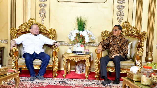 Nurdin Abdullah menyabut kunjungan rombongan senator yang dipimpin Ketua DPD La Nyalla Mattalitti. (ist)