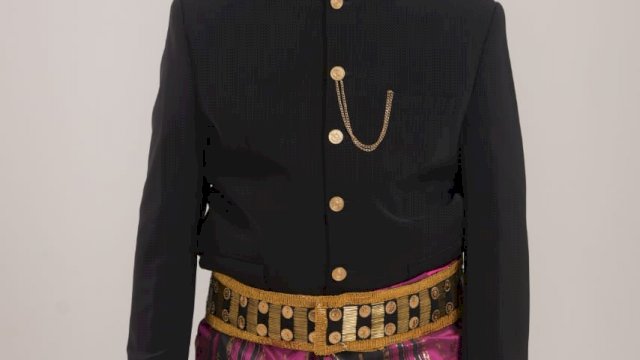 istimewa