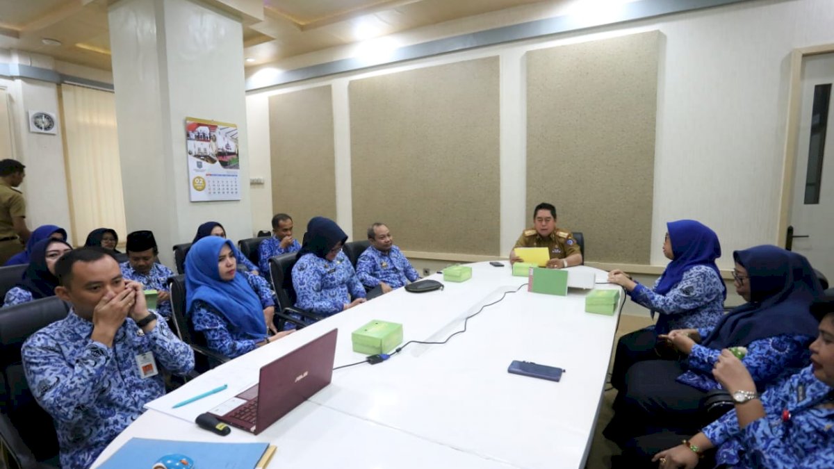 Hayat Pimpin Rapa Penataan Ruangan Hasil Penggabungan OPD Sulsel
