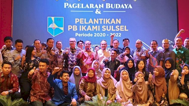 Pelantikan PB IKAMI Sulsel di Jakarta. (Foto/Ist)