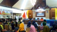 Taufan Pawe Lepas Persipare U-17 ke Piala Suratin di Malang