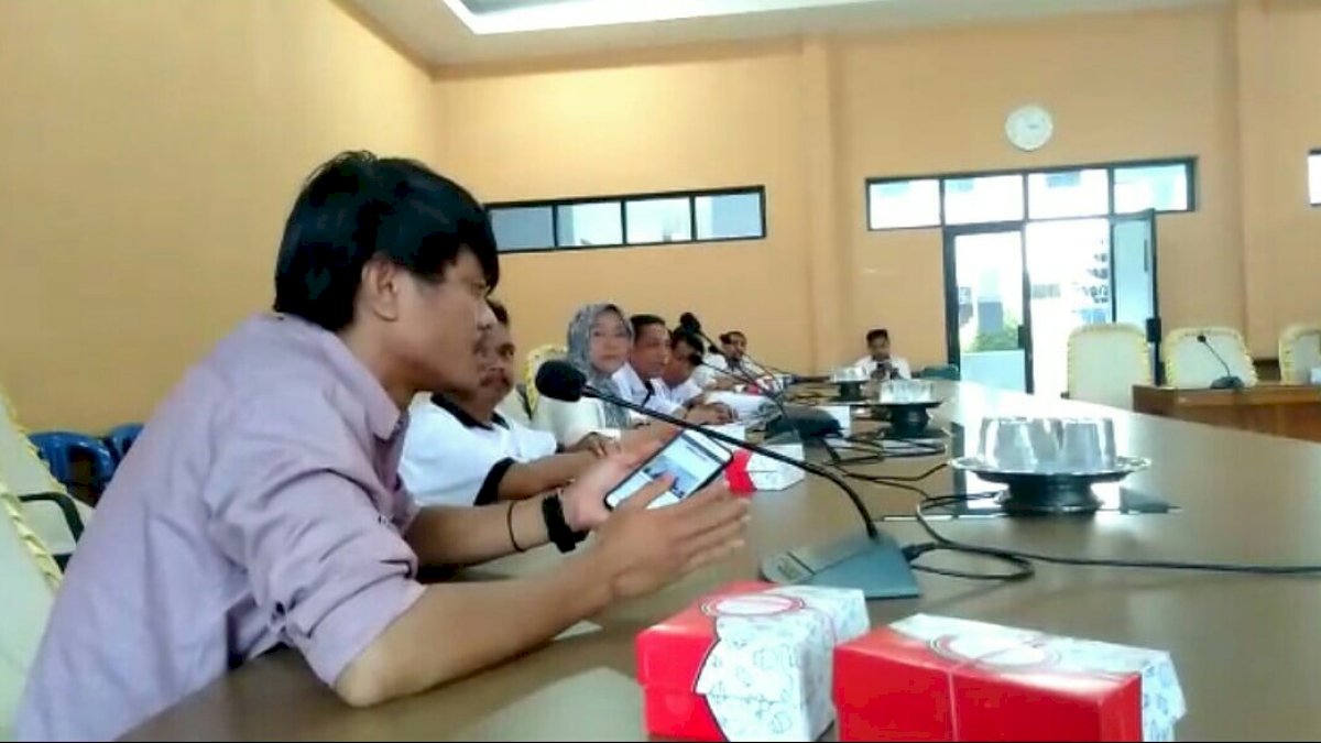 Dewan Sinjai Soroti Kinerja Timsel Soal Daftar Penerima Beasiswa