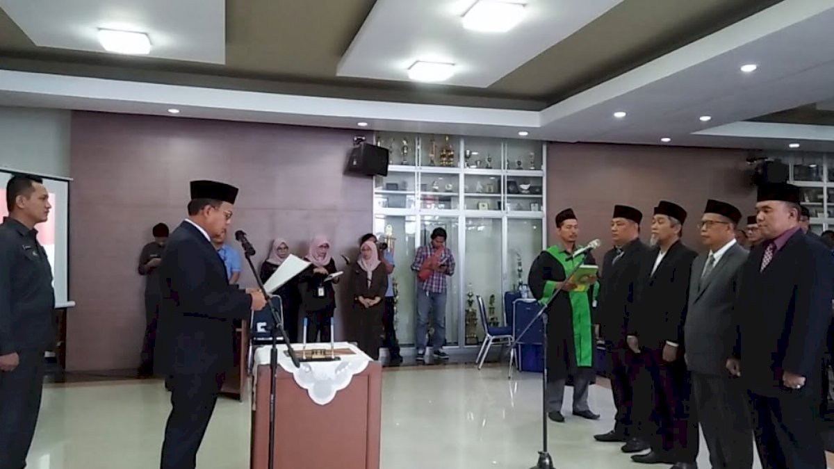Pj Wali Kota Lantik Hamzah Ahmad sebagai Dirut PDAM Makassar Definitif
