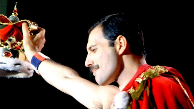 Freddie Mercury. (int)