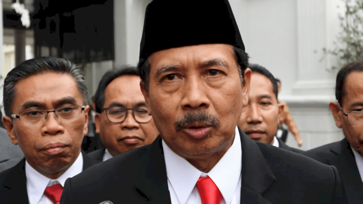 MUI Desak Jokowi Pecat Kepala BPIP Usai Sebut Agama Musuh Pancasila