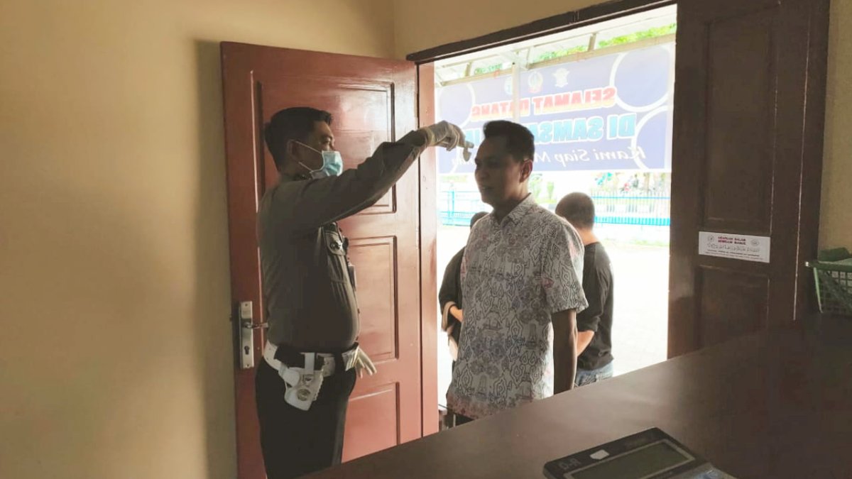 Cegah Virus Corona, Unit Pelayanan Samsat Sinjai Lakukan Upaya Pencegahan