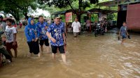 Tinjau Titik Banjir di Bontomarannu, Begini Pesan Wabup Gowa