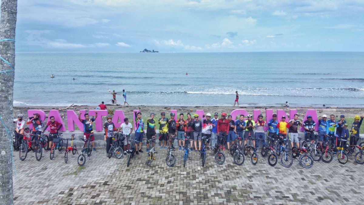 Bersepeda Jadi Ajang Promosi Wisata Barru Ala Komunitas Berseli