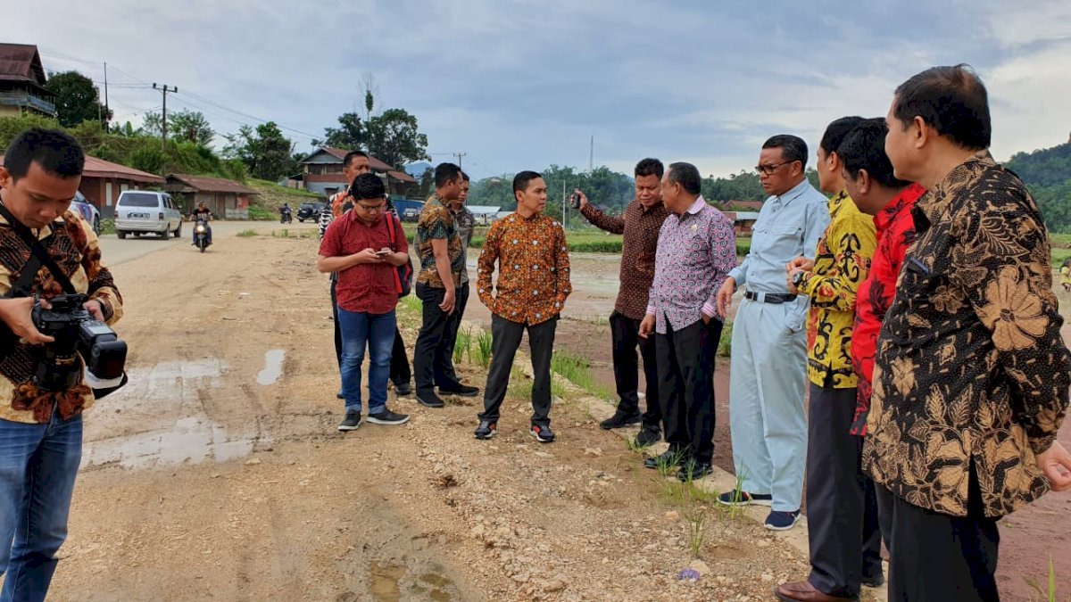 Nurdin Sebut Pelebaran Jalan Poros Rantepao-Bua Sesuai Standar Jalan Provinsi