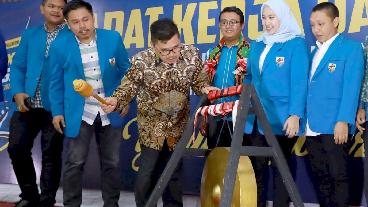 Walikota Palopo Buka Rakerda KNPI Sulsel Versi Kanita Cs