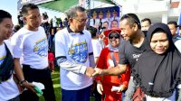 Gubernur Sulsel Lepas Peserta Jalan Sehat KNPI di Palopo