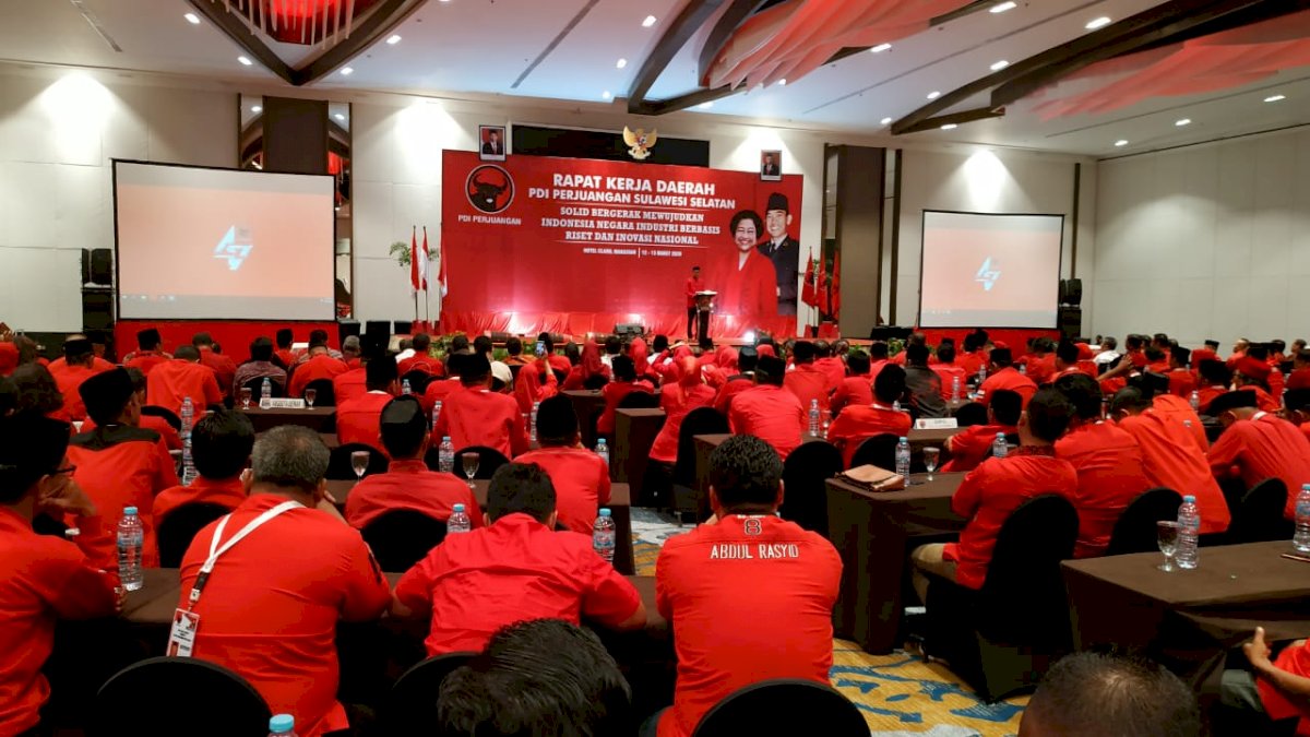 Hadiri Rakerda PDIP, Nurdin Abdullah Doakan Danny Pomanto “Oppo”?