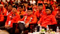 Hasto Minta Kader PDIP Perjuangkan Anggaran Stadion Mattoanging