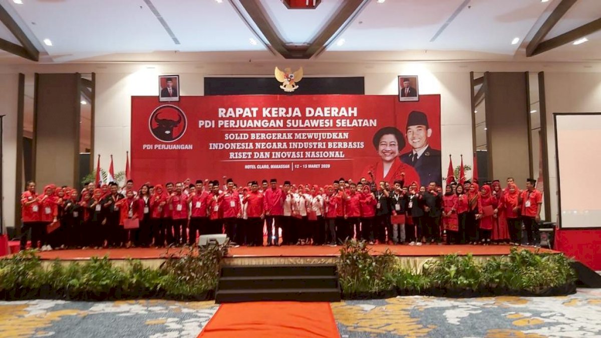 Dua Direksi Perusda Makassar Kembali “Berbaju” Parpol
