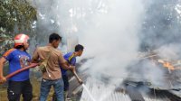 Rumah Warga Sinjai Tengah Ludes Dilalap Api
