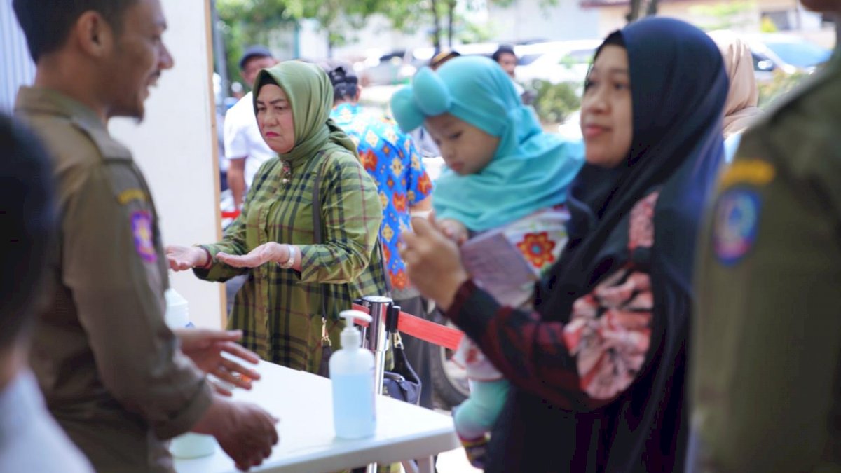Cegah Corona, Tamu di Acara Tasyakuran Wagub Wajib Cuci Tangan