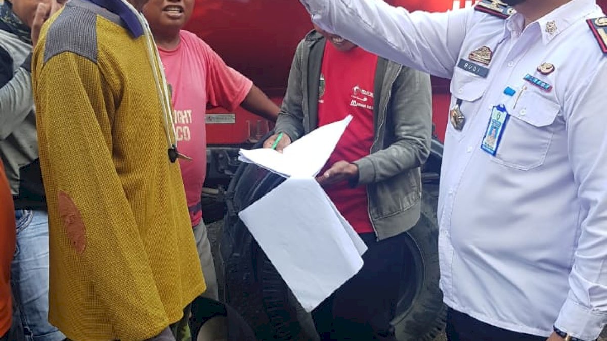 DLH Parepare Berlakukan Cek Suhu Tubuh Petugas Kebersihan