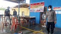 Cegah Corona, Mako Polres Sinjai Disemprot Cairan Disinfektan