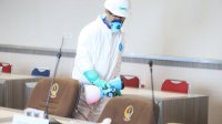 Sekretariat DPRD Sulsel Disemprot Cairan Disinfektan