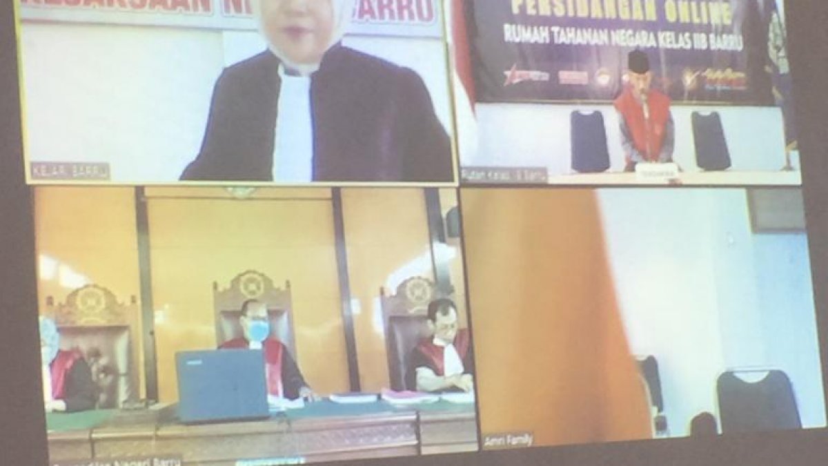 Imbas Corona, Kejari Barru Kini Gelar Sidang Video Conference